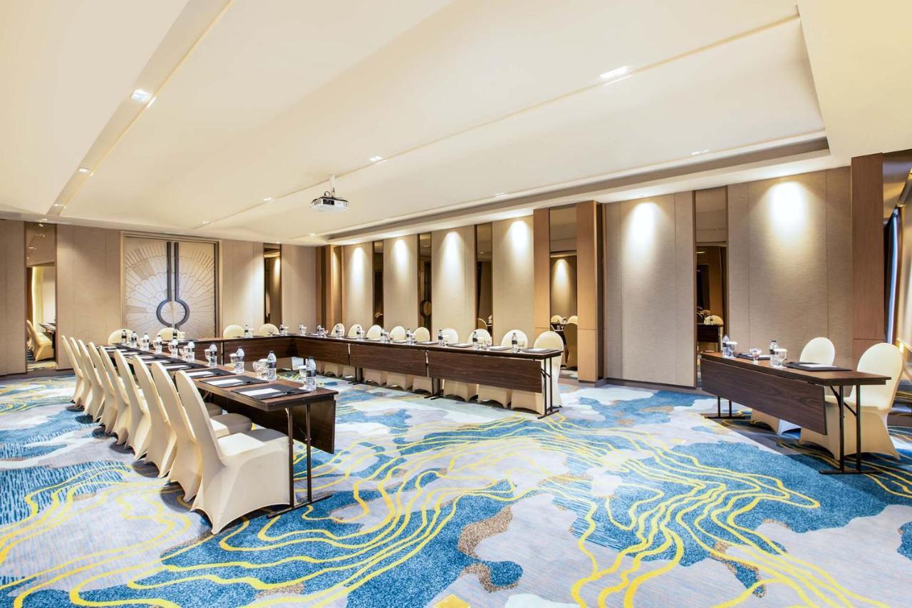 Morazen Surabaya Hotel Luaran gambar
