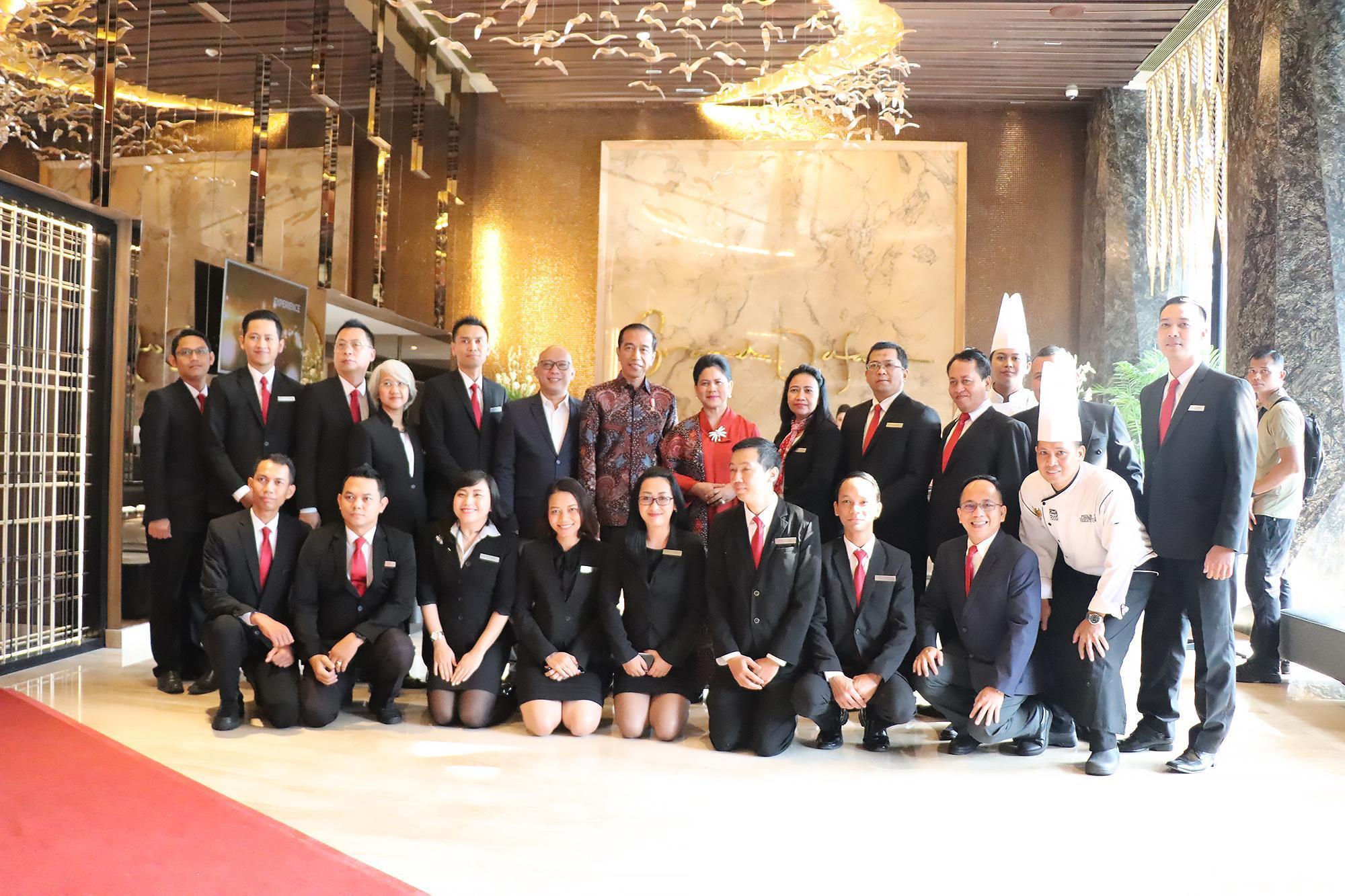 Morazen Surabaya Hotel Luaran gambar