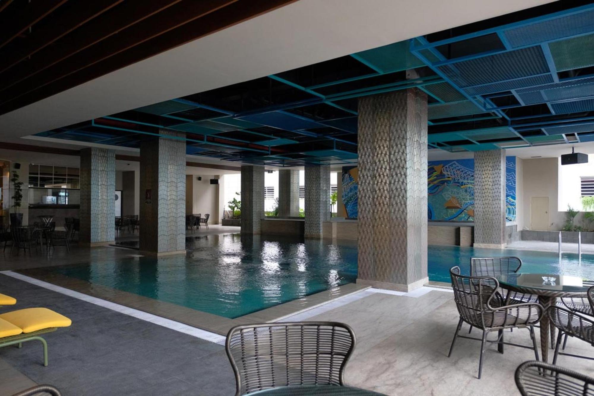 Morazen Surabaya Hotel Luaran gambar