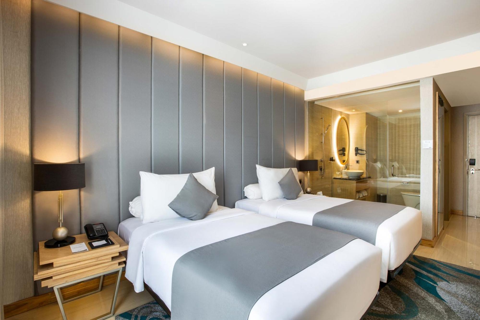 Morazen Surabaya Hotel Bilik gambar