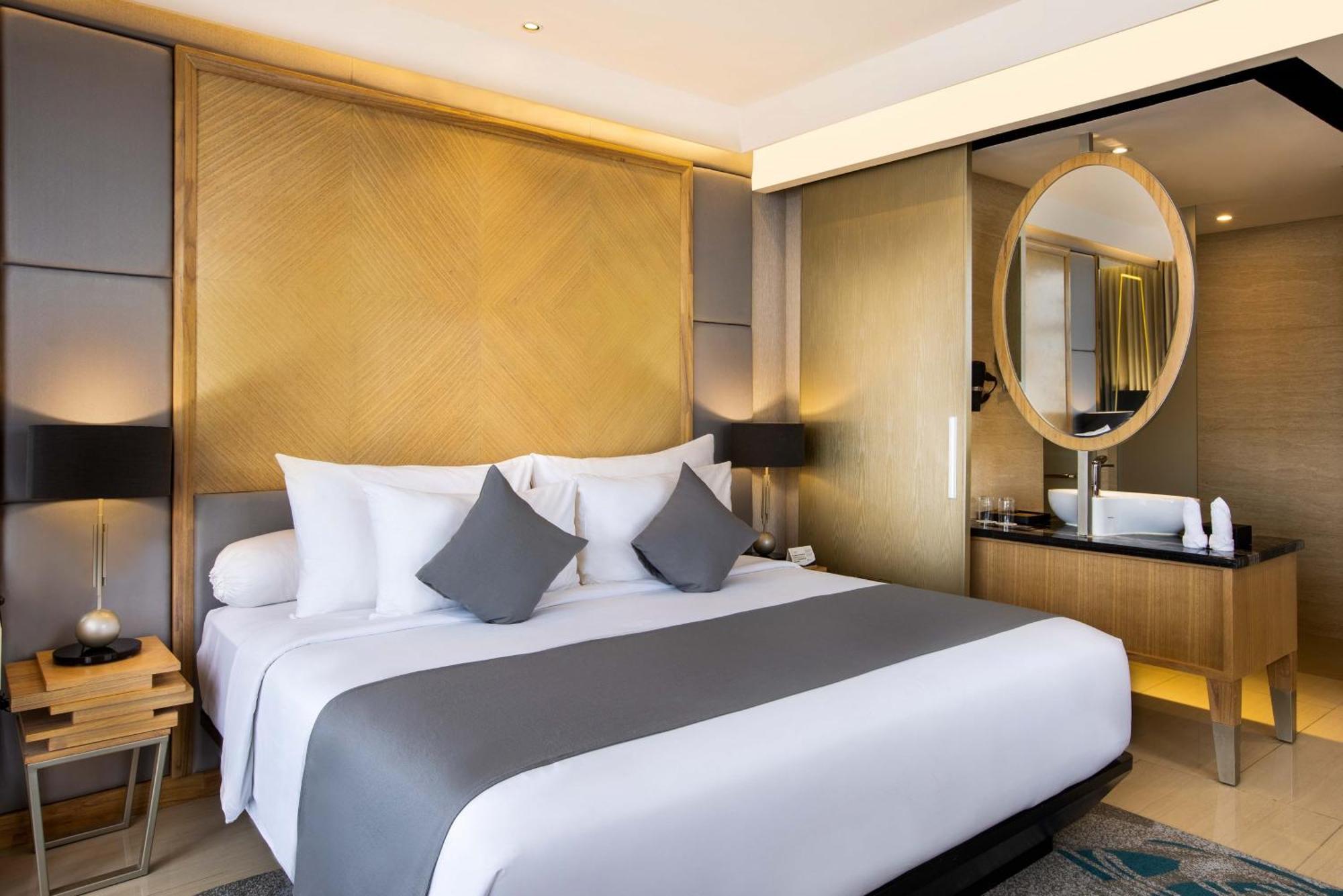 Morazen Surabaya Hotel Luaran gambar